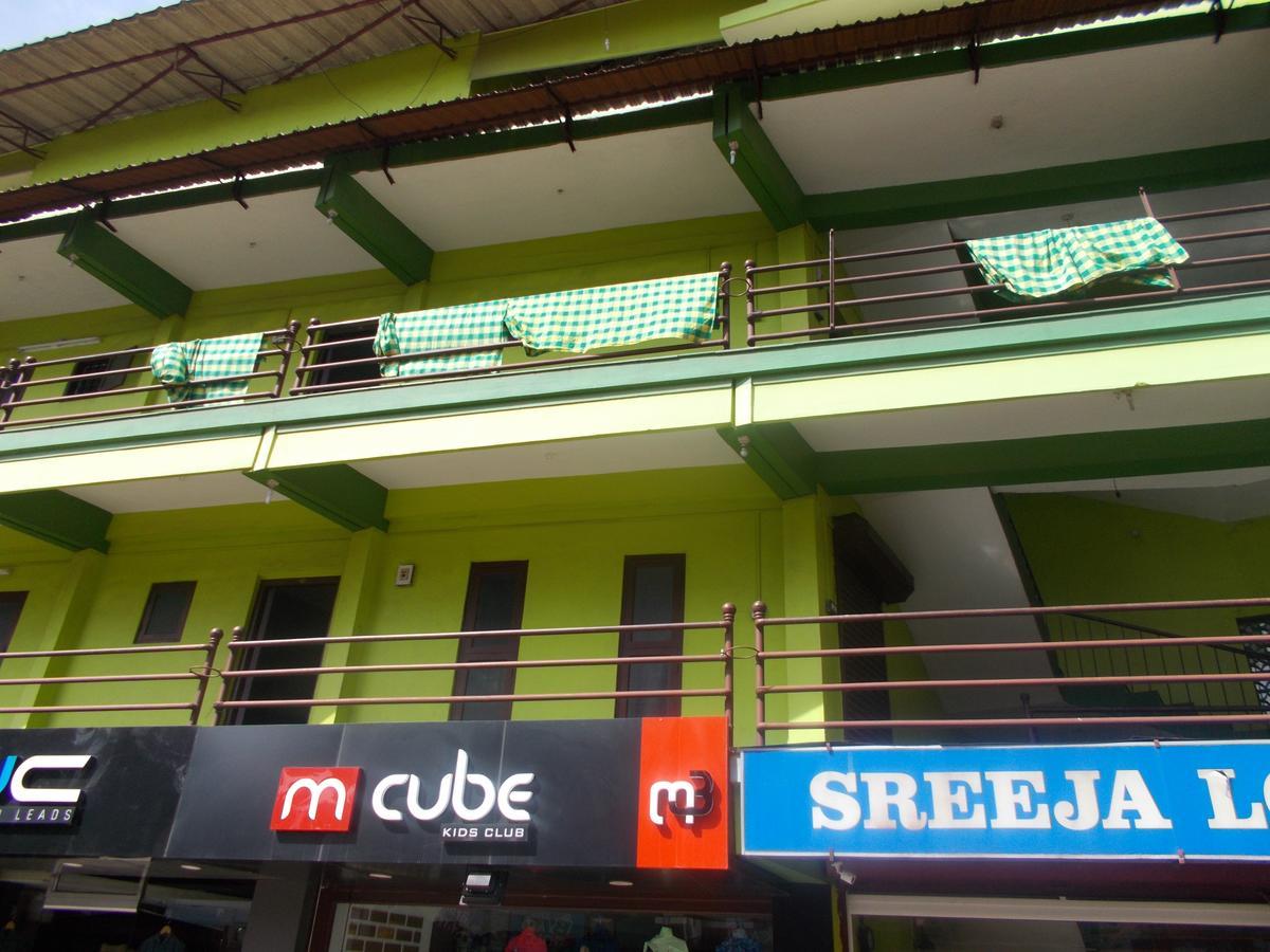 Sreeja Inn Guruvāyūr エクステリア 写真